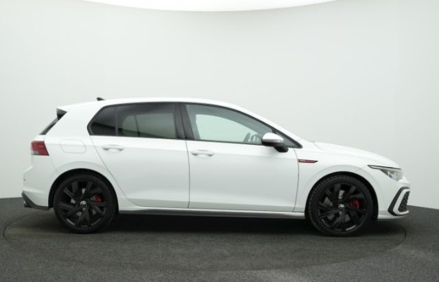 VOLKSWAGEN Golf usata, con Controllo trazione