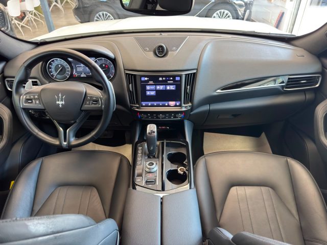 MASERATI Levante usata, con Cerchi in lega