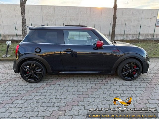 MINI John Cooper Works usata, con Autoradio