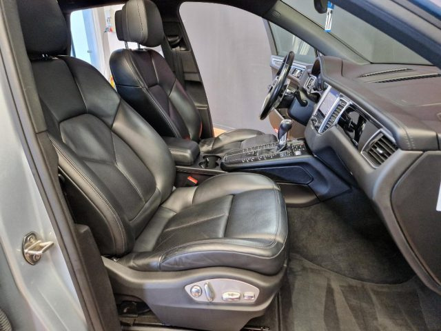 PORSCHE Macan usata, con Specchietti laterali elettrici
