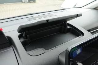 HYUNDAI Staria usata, con Vivavoce