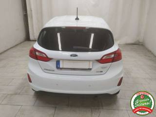 FORD Fiesta usata, con Autoradio