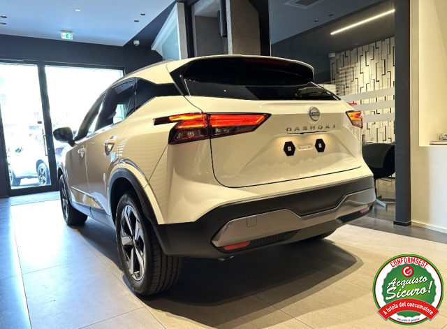 NISSAN Qashqai usata, con Autoradio