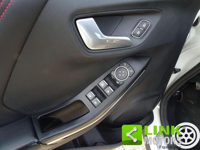 FORD Puma usata, con USB