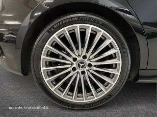 MERCEDES-BENZ A 180 usata, con Sedili riscaldati
