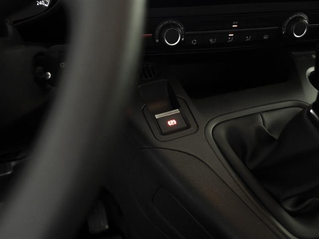 OPEL Combo usata 16