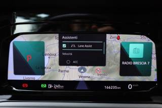 VOLKSWAGEN Golf Variant usata, con Luci diurne LED