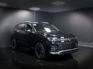 VOLKSWAGEN Tiguan usata, con Airbag laterali