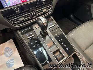 PORSCHE Macan usata, con Fendinebbia