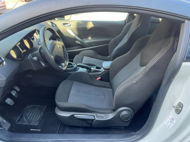 PEUGEOT RCZ usata, con Sensori di parcheggio anteriori