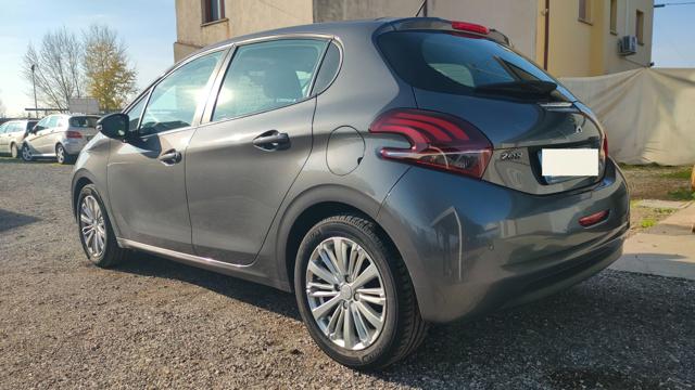 PEUGEOT 208 usata, con ESP
