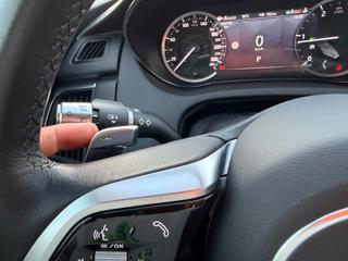 JAGUAR E-Pace usata, con Autoradio digitale