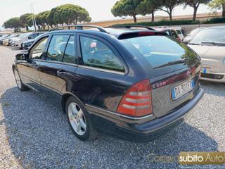 MERCEDES-BENZ C 220 usata, con Fendinebbia