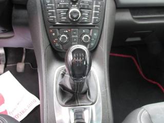 OPEL Meriva usata, con MP3
