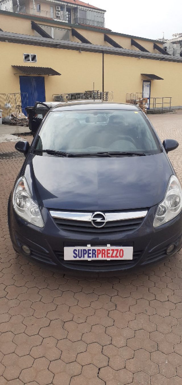 OPEL Corsa usata, con ABS