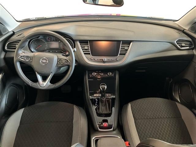 OPEL Grandland X usata 8