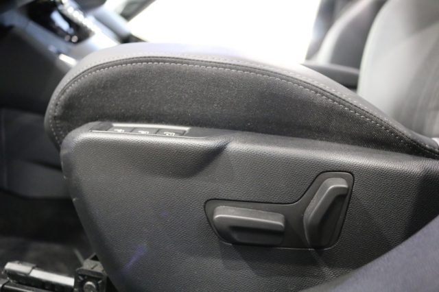 PEUGEOT 2008 usata 30