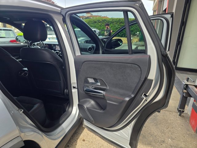 MERCEDES-BENZ GLA 200 usata 103