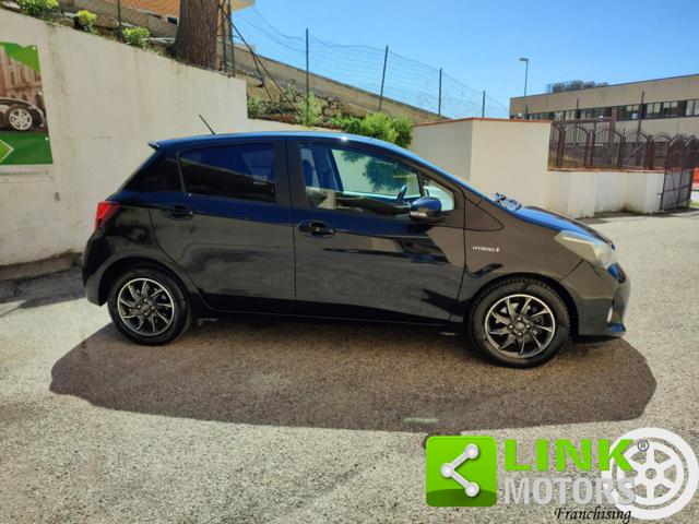 TOYOTA Yaris usata, con Alzacristalli elettrici