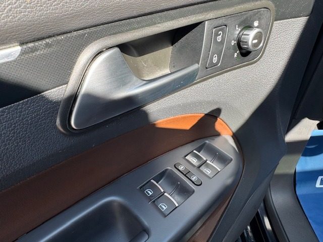 VOLKSWAGEN Touran usata, con Immobilizzatore elettronico