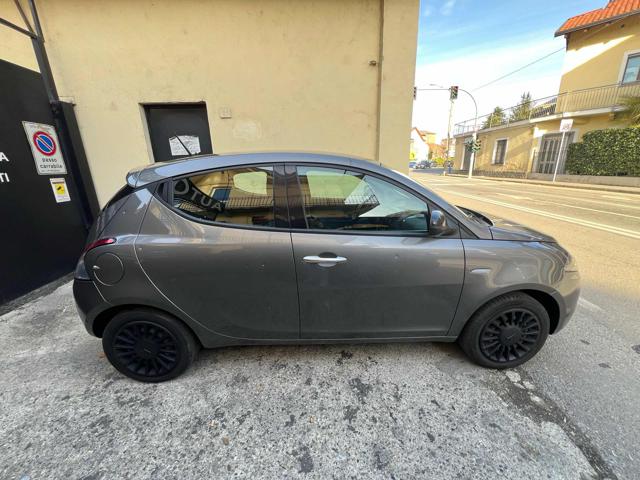 LANCIA Ypsilon usata, con Chiusura centralizzata