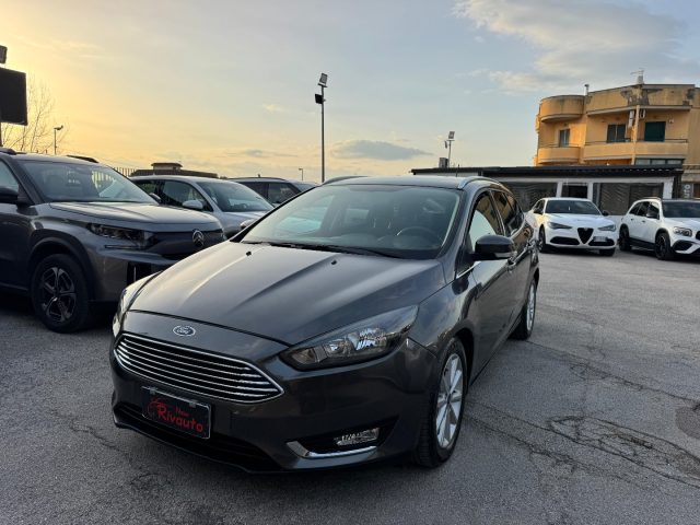 FORD Focus usata, con Autoradio