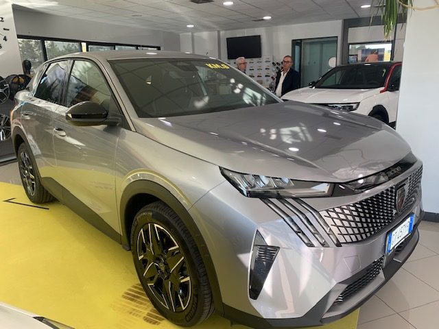 PEUGEOT 3008 usata, con Airbag laterali