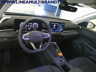 VOLKSWAGEN T-Roc usata, con Luci diurne LED