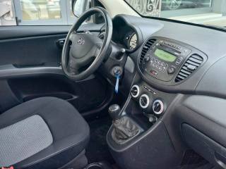 HYUNDAI i10 usata, con Lettore CD