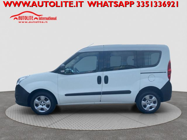OPEL Combo usata, con Autoradio