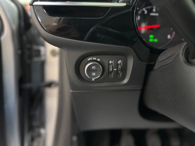 OPEL Corsa usata, con Controllo elettronico della corsia
