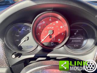 PORSCHE Macan usata, con Park Distance Control