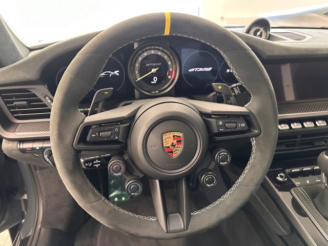 PORSCHE 992 usata 10