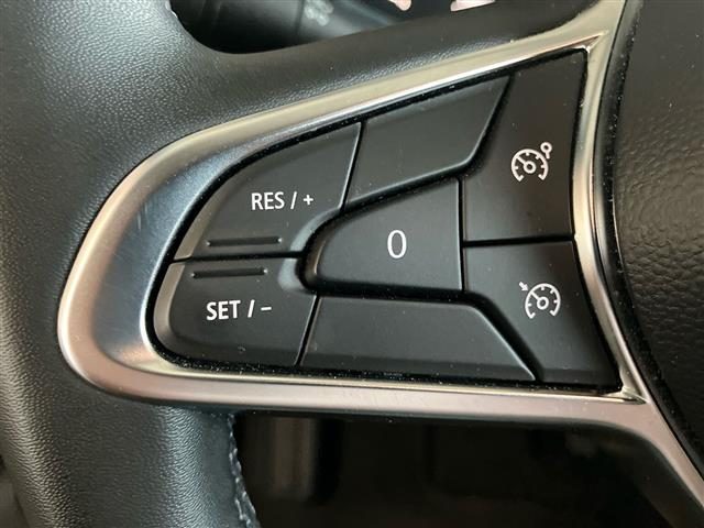 RENAULT Captur usata, con Hill holder