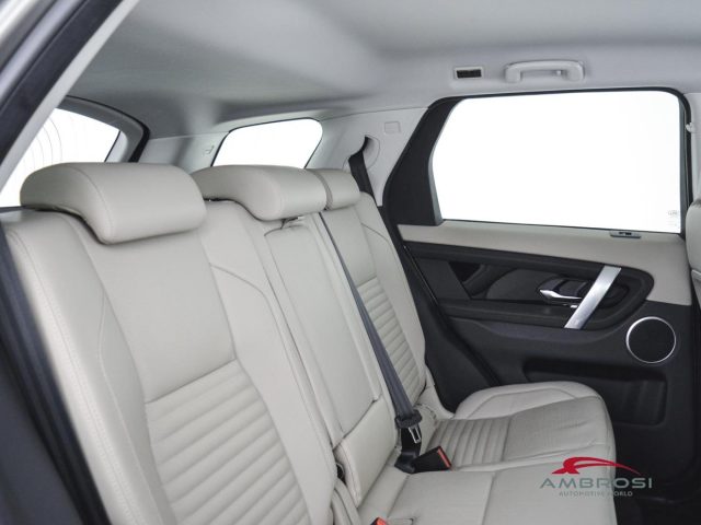 LAND ROVER Discovery Sport usata 10