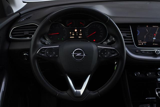 OPEL Grandland X usata, con Volante multifunzione