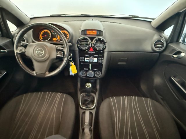 OPEL Corsa usata 11