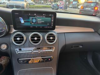 MERCEDES-BENZ C 200 usata, con Park Distance Control