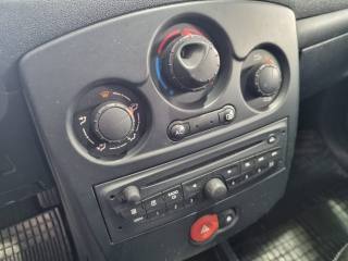 RENAULT Clio usata, con Controllo trazione