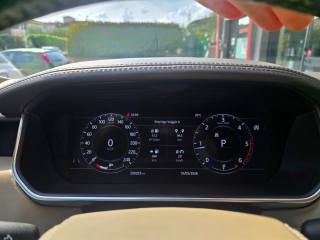LAND ROVER Range Rover usata, con Fari LED