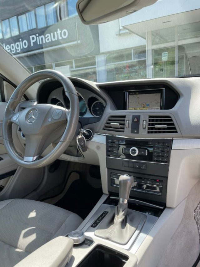 MERCEDES-BENZ E 220 usata, con Sensore di pioggia