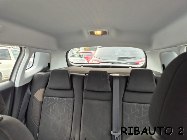 PEUGEOT 2008 usata, con Chiusura centralizzata