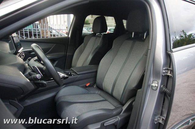 PEUGEOT 3008 usata, con Autoradio