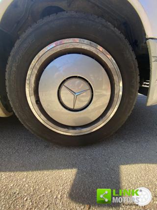 MERCEDES-BENZ 200 usata 10