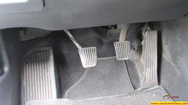 KIA Sportage usata, con Sedile posteriore sdoppiato
