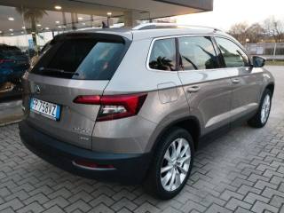 SKODA Karoq usata, con Autoradio