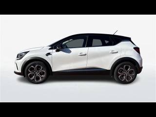 RENAULT Captur usata, con Bracciolo