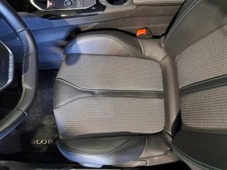 PEUGEOT 3008 usata, con Cruise Control