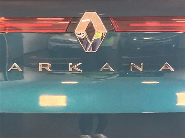 RENAULT Arkana usata, con Sensori di parcheggio anteriori