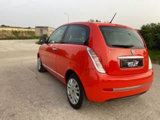 LANCIA Ypsilon usata, con Autoradio